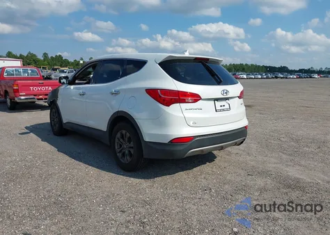 2015 Hyundai Santa Fe Sport 2.4L z USA, uszkodzony, nr VIN 5XYZT3LB5FG270194